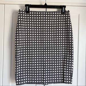 EUC Ann Taylor pencil skirt
